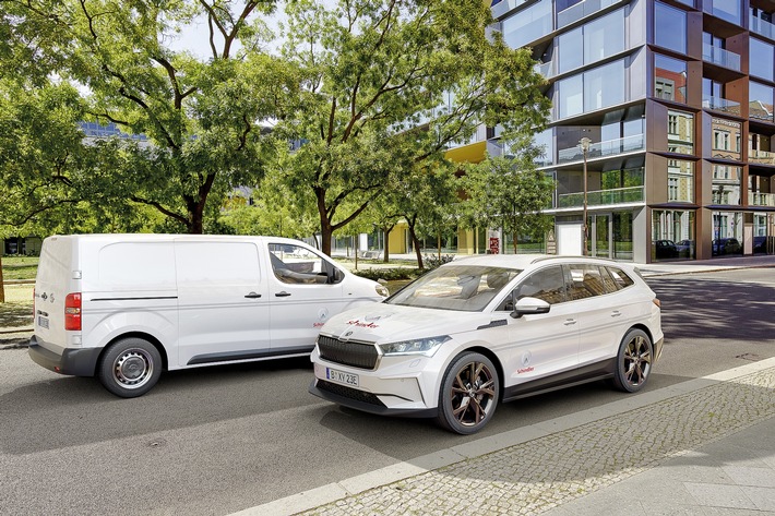 Auto und Aufzug: Schindler fährt elektrisch