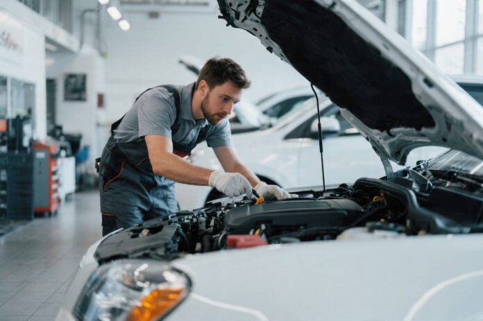 Die Vorteile und Risiken beim Ankauf gebrauchter Elektroautos: Erfolgsrelevante Prüfpunkte identifizieren und bewerten